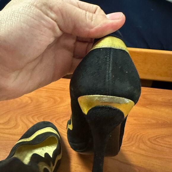 Prada Black Suede Colorblock Pumps Leather Designer Size 37 Gold Design Heels - Picture 13 of 16